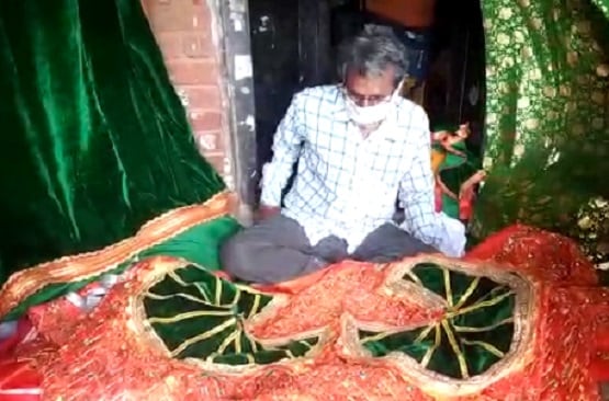 पीढ़ियों से एक ही परिवार सिल रहा रामलला के कपड़े, भूमिपूजन पर ऐसी होगी पोशाक