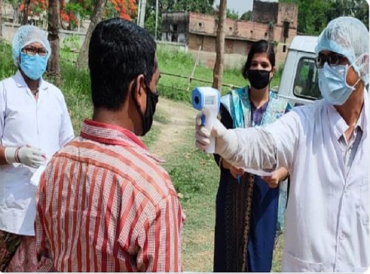 बिहार में कोरोना विस्फोट, वायरोलॉजिस्ट बोले- हो रहा कम्युनिटी स्प्रेड