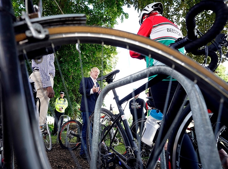 ब्रिटिश PM ने चलाई 'मेड इन इंडिया' साइकिल, मोटापे के खिलाफ योजना शुरू