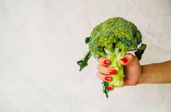 कमजोर इम्यूनिटी का संकेत हैं ये 6 लक्षण, कोरोना से बचने को दें ध्यान