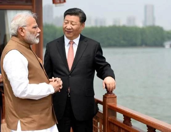 गुस्से में चीन ने ब्रिटेन से कहा- बीच में ना पड़ो, हम और भारत देख लेंगे