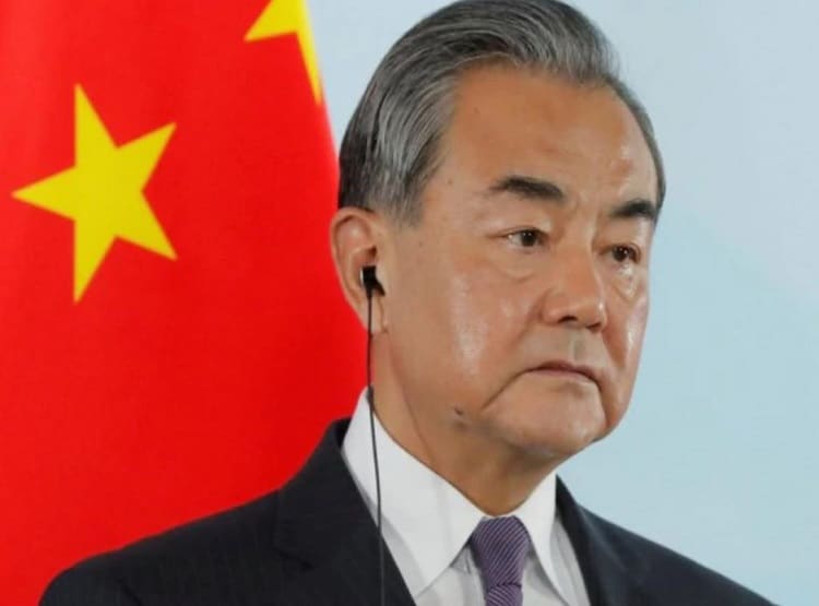 हांगकांग पर कार्रवाई से बौखलाया चीन, US से बदला लेने की ली कसम