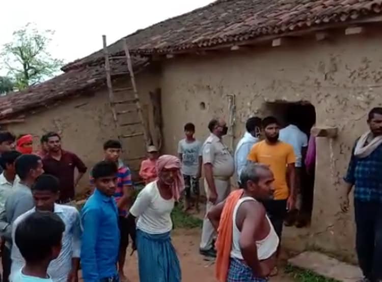 तमंचा लेकर चोर-सिपाही खेल रहे थे बच्चे, ट्रिगर दबने से मासूम की मौत