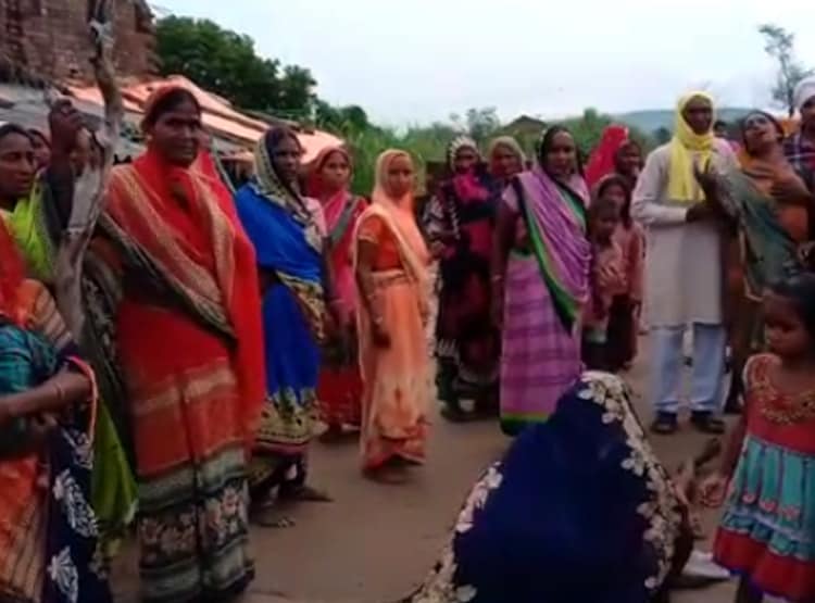 तमंचा लेकर चोर-सिपाही खेल रहे थे बच्चे, ट्रिगर दबने से मासूम की मौत