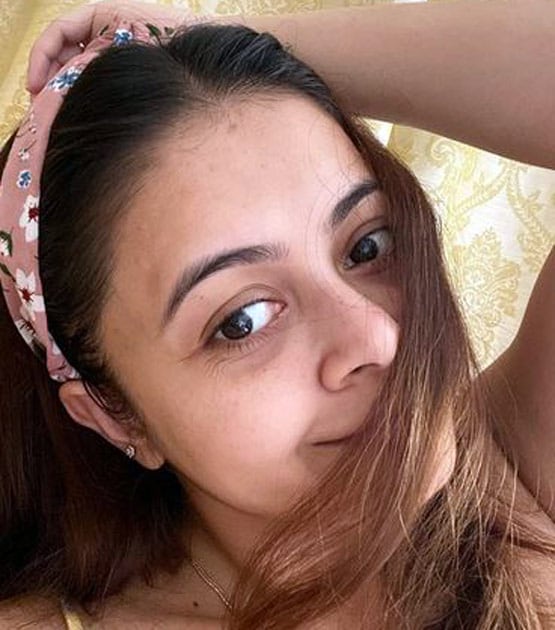 बिग बॉस 13 फेम देवोलीना ने पूरे किए करियर के 9 साल, यूं किया सेलिब्रेट