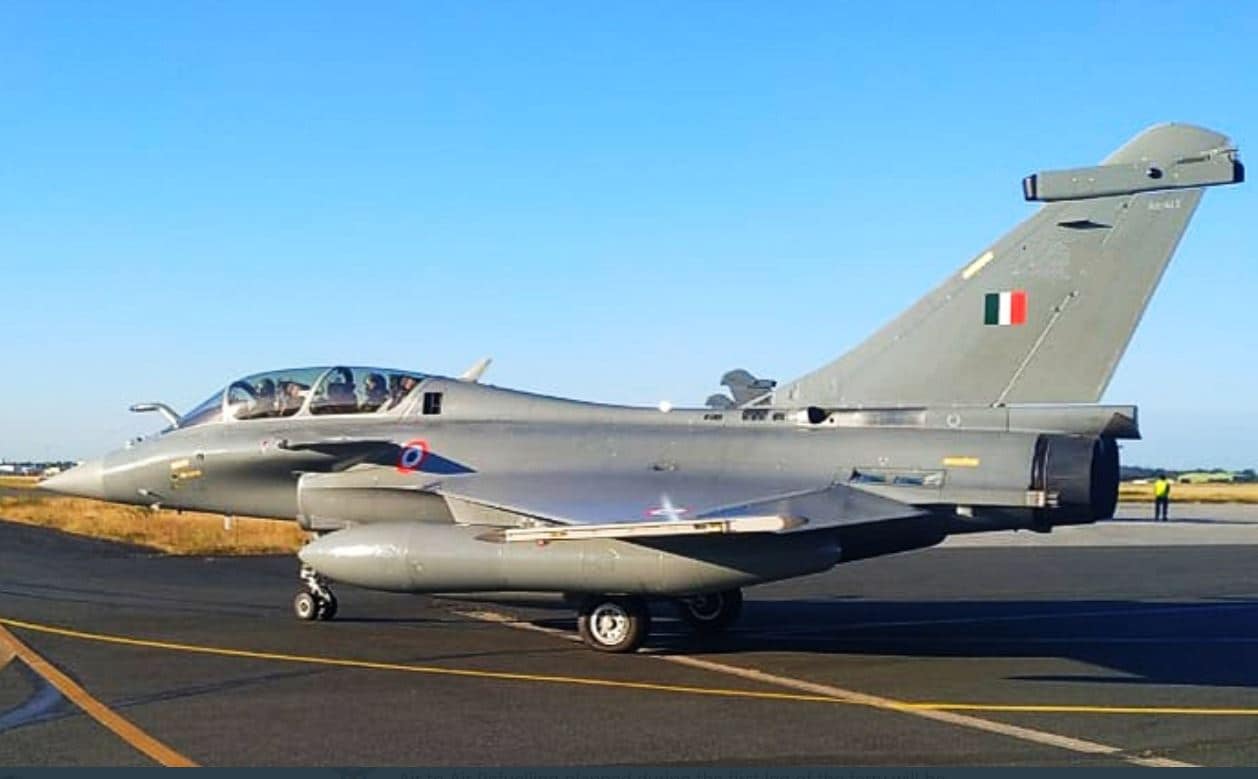 वो शूरवीर जिन्होंने 7000 किमी की यात्रा कर राफेल को पहुंचाया भारत