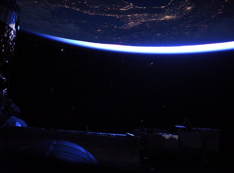 कल से 20 दिनों तक रोज दिखेगा अंतरिक्ष से आया खूबसूरत चमकदार मेहमान