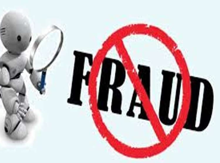 IAS बनकर थाने में पुलिस कॉन्स्टेबल को पीटा, निकला फर्जी अफसर