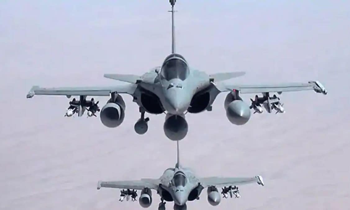 भारत आ रहे पांच बाहुबली राफेल फाइटर जेट को क्यों दिया गया है RB कोड