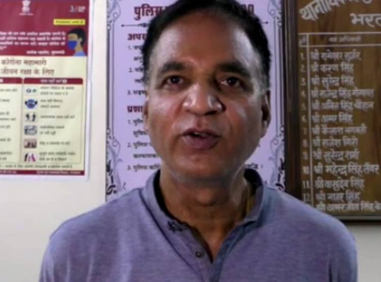 थाने के सामने नाबालिग बच्चे ने दूसरे को खेल-खेल में गोली से उड़ाया