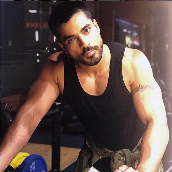 उर्वशी रौतेला ने लॉकडाउन में गौतम गुलाटी संग रचाई शादी? तस्वीरें हुईं वायरल