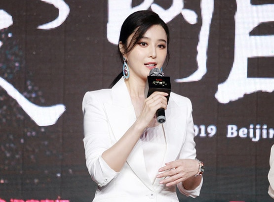 चीन के सबसे महंगे स्टार्स में शामिल है इनका नाम, करोड़ों में फीस