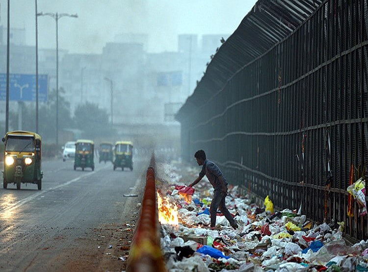 प्रदूषण के कारण भारतीयों की जिंदगी 5.2 साल घट गई, नई रिसर्च में खुलासा