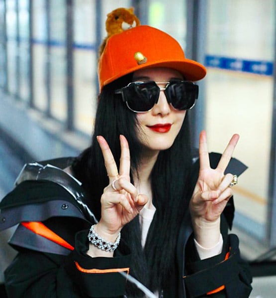 चीन के सबसे महंगे स्टार्स में शामिल है इनका नाम, करोड़ों में फीस