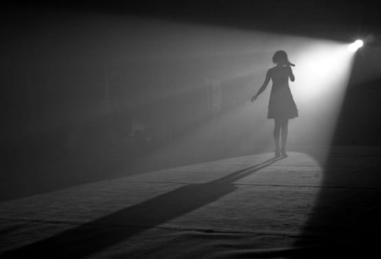 इंडियन आइडल कंटेस्टेंट रही सिंगर को भगा ले गया 3 बच्चों का पिता, FIR