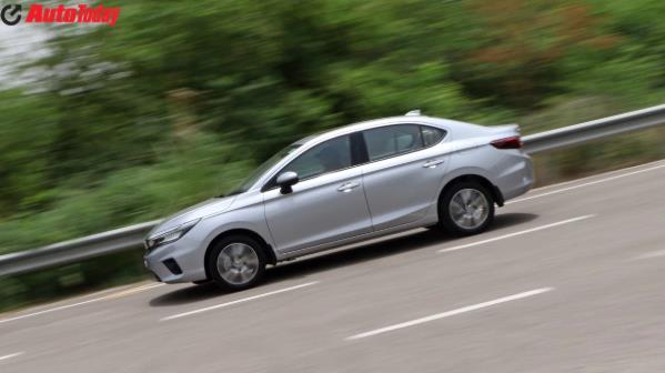 आज होगी नई होंडा सिटी लॉन्च, बुकिंग जारी, जानें- कितनी होगी कीमत