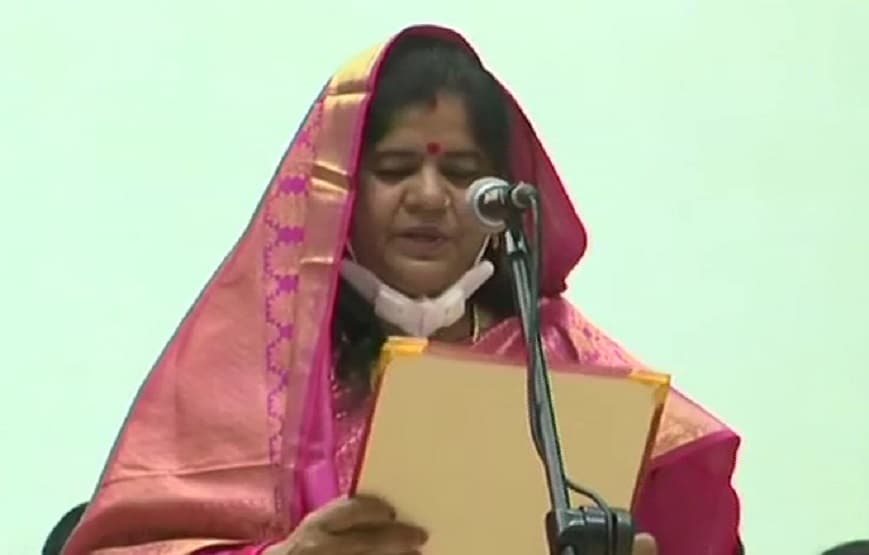 कोरोना संकट के बीच शिवराज के नए मंत्रियों का शपथ समारोह, Photos