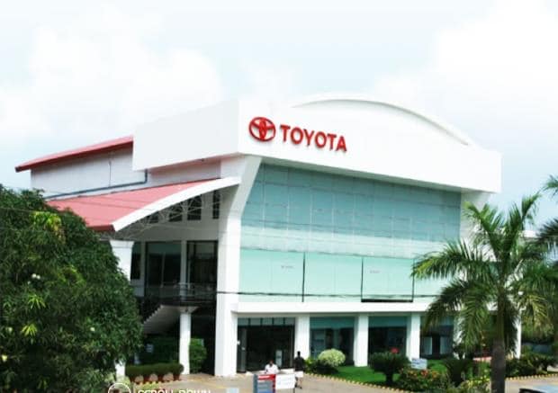 जल्द CNG से दौड़ेगी इनोवा, जानें कीमत और कब होगी लॉन्च