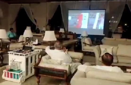 जयपुर के होटल में लगान फिल्म देख रहे हैं गहलोत गुट के विधायक