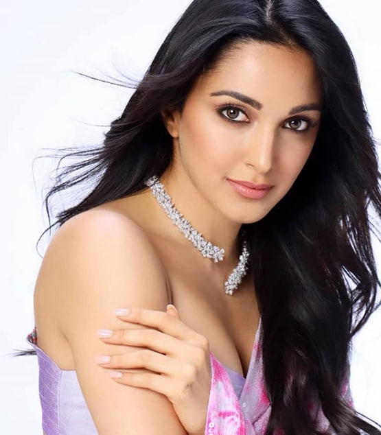 सुशांत की फिल्म ने खोली थी कियारा की किस्मत, विवादों के बाद चर्चा में आईं