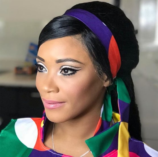 आसान नहीं होता है पोर्न इंडस्ट्री में शूट, इन मुश्किल से गुजरते हैं स्टार्स