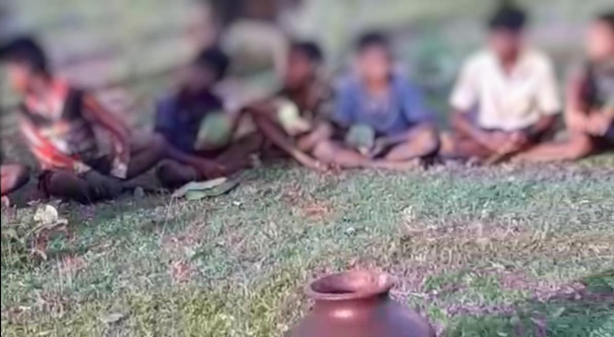 कोरोना संक्रमण से बचाने के लिए 50 से ज्यादा बच्चों को पिला दी देसी शराब