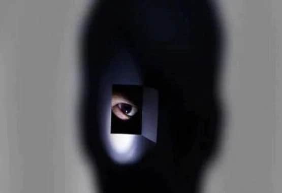 पति बताकर प्रेमी के साथ क्वारनटीन हो गई महिला कांस्टेबल, ऐसे खुली पोल