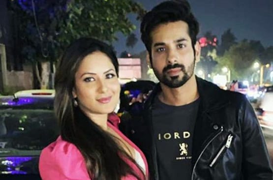 कोरोना से नहीं डरी मोहब्बतें, लॉकडाउन में इन सेलेब्स ने लिए 7 फेरे