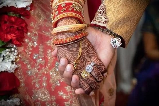 सज रही दुल्हन का रेत दिया गला, ब्यूटी पार्लर में प्रेमी ने ली जान