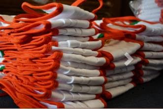 अब घर बैठे मंगवाएं खादी के रंग-बिरंगे फेस मास्क, कीमत 30 रुपये