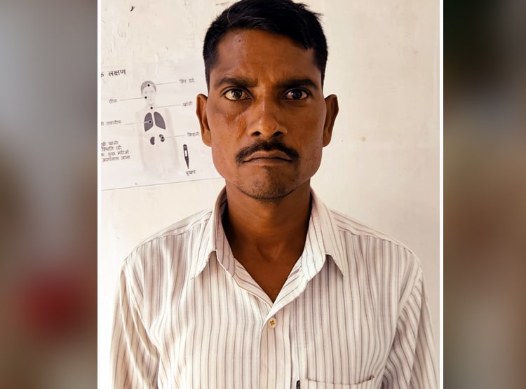 शादी के बाद भी प्रेमी से मिलती थी बेटी, कत्ल कर बाग में फेंका