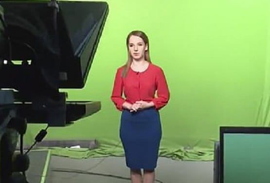 जिस नर्स की पारदर्शी ड्रेस पर मचा था बवाल, अब बताएगी मौसम का हाल