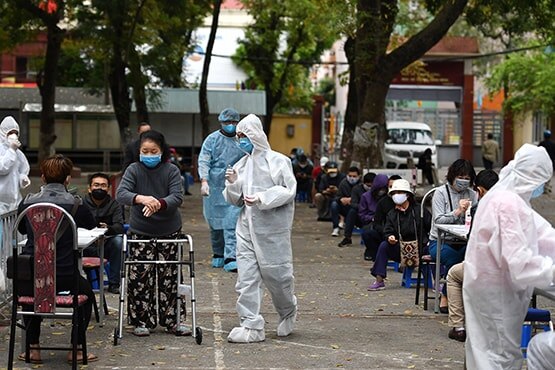 कोरोना का सबसे बीमार मरीज बोला- कहीं और रहता तो मर जाता, 4 माह चला इलाज
