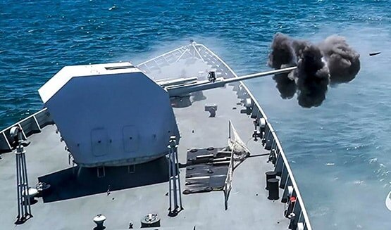 अमेरिकी युद्धपोत नजदीक आए तो चीन ने दी धमकी- हमारे पास खतरनाक हथियार