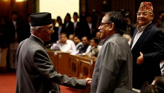 ओली ने कुर्सी बचाने के लिए खेला ये दांव, अब क्या करेंगे प्रचंड?