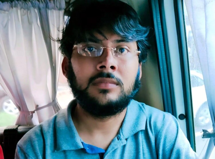 मॉडल्स की अश्लील फिल्में बनाकर पॉर्न साइट पर करते थे अपलोड