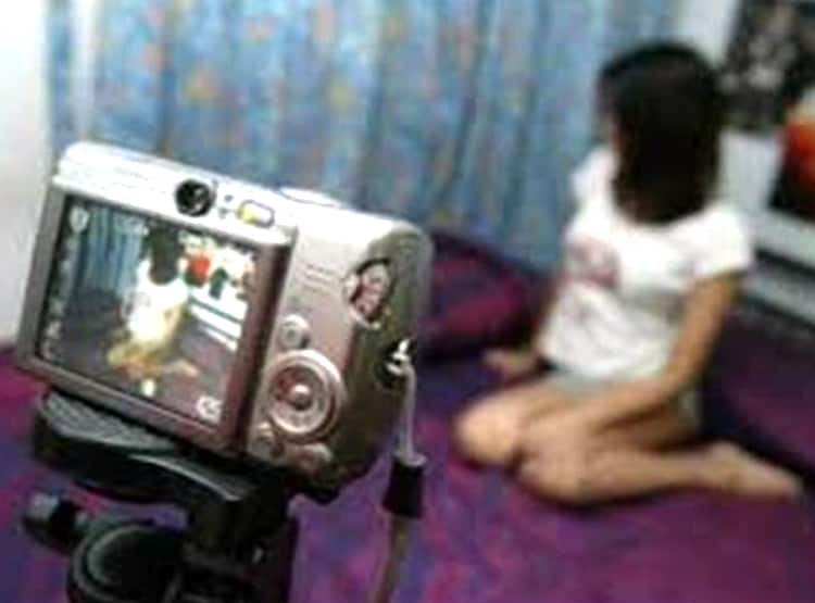 वेब सीरीज के नाम पर धोखा, पॉर्न साइट पर डाल दी मॉडल की बोल्ड फ़िल्म