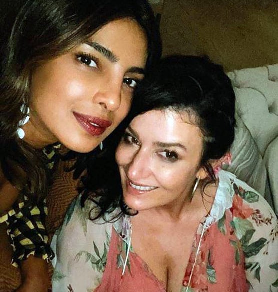 कौन है प्र‍ियंका चोपड़ा की सास? देसी गर्ल ने बर्थडे पर यूं किया विश