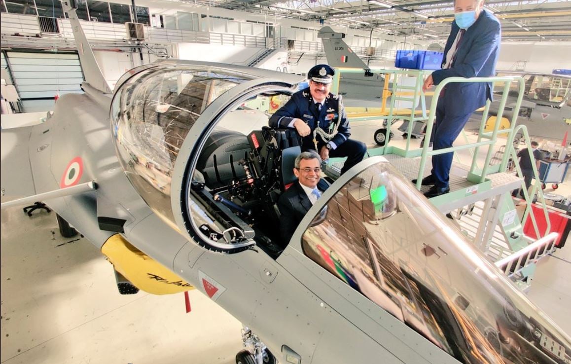 भारत आ रहे पांच बाहुबली राफेल फाइटर जेट को क्यों दिया गया है RB कोड