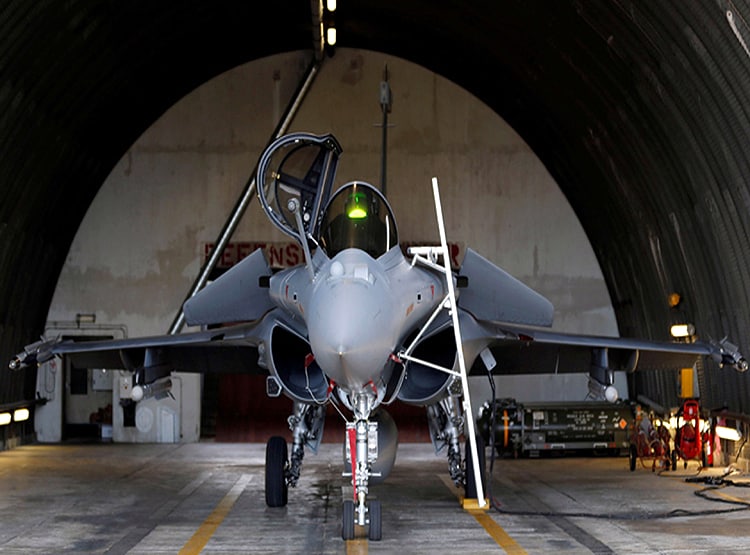 भारतीय Rafale, PAK का F-16 या चीन का J-20, जानिए कौन है बेहतर?