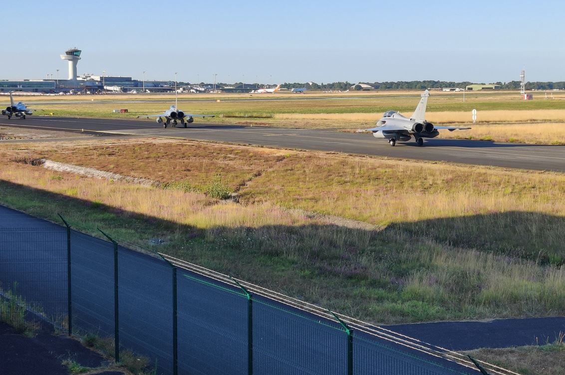 भारत आ रहे पांच बाहुबली राफेल फाइटर जेट को क्यों दिया गया है RB कोड