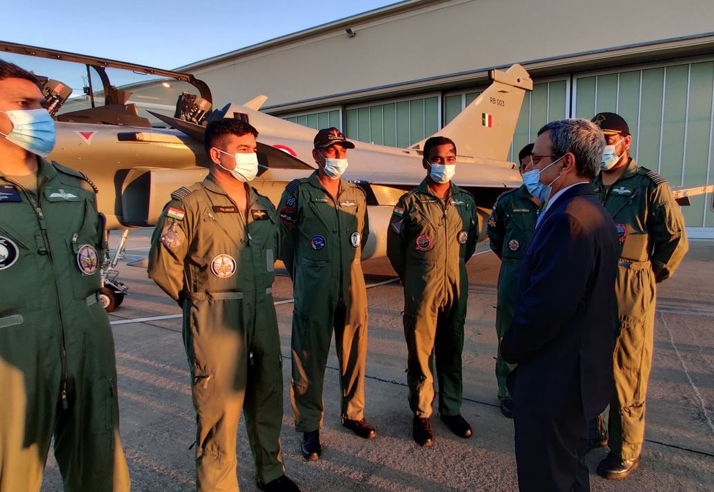 भारत आ रहे पांच बाहुबली राफेल फाइटर जेट को क्यों दिया गया है RB कोड