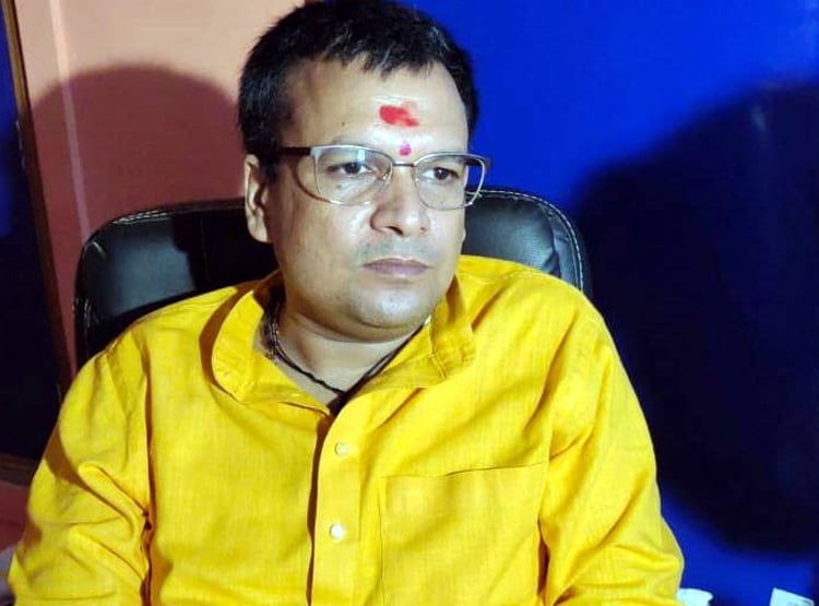 देखें: राम मंदिर की नींव में रखे जाएंगे सोने के शेषनाग, चांदी का कछुआ