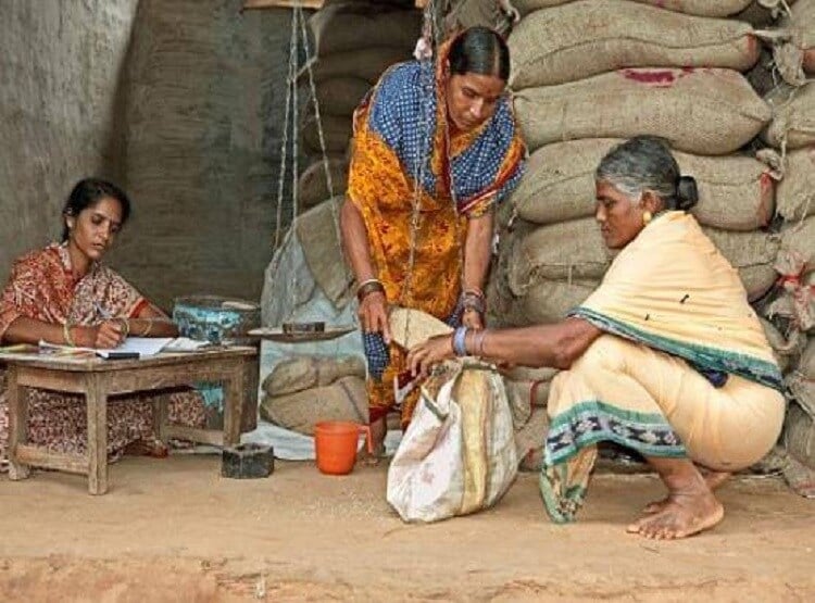 मोदी सरकार ने बढ़ा दी ये 3 डेडलाइन, करोड़ों लोगों को नवंबर तक राहत