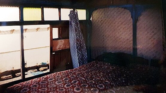 ऑस्ट्रेलियाई महिला का दावा- 2 माह तक हुआ रेप, दूसरा धर्मग्रंथ पढ़ने को बोलता था रेपिस्ट