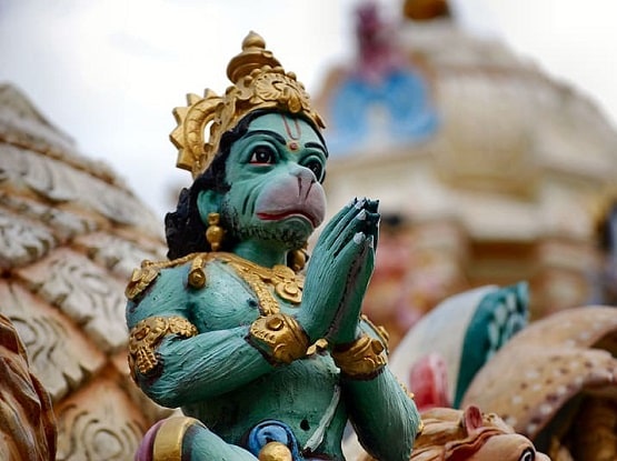 चंद्र ग्रहण पर बन रहा गज केसरी योग, 5 राशि वालों के लौटेंगे अच्छे दिन