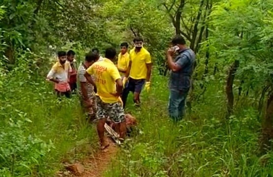 झरने किनारे सेल्फी ले रहा था मेडिकल छात्र, एक गलती से चली गई जान