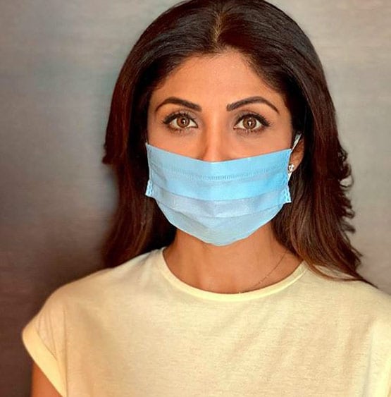 बेटी को गोद में उठाने से शिल्पा की कमर में हुआ दर्द, ऐसे मिला रिलीफ