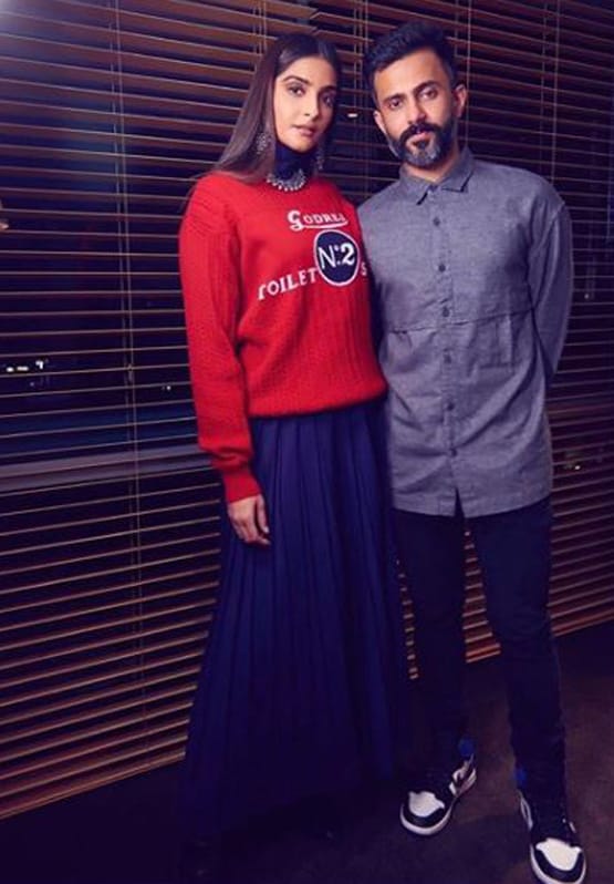 सोनम ने मनाया आनंद का बर्थडे, अनिल बोले- तुम्हारे जैसा दामाद म‍िलना क‍िस्मत