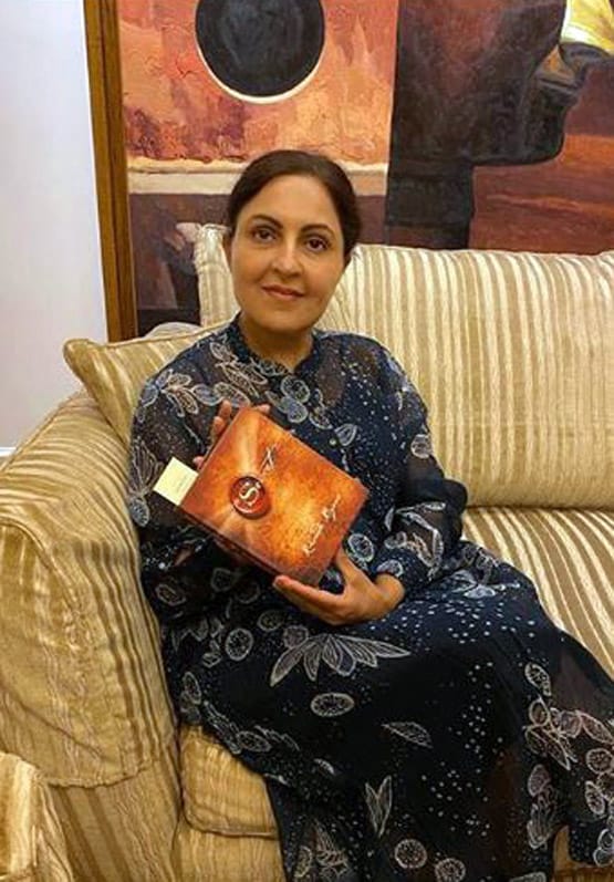 किताबों के साथ समय बिता रही सोनम कपूर की पूरी फैमिली, शेयर की बुक लिस्ट